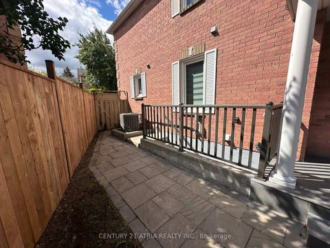 Photo 44 at 60 Steepleview Crescent, North Richvale, Richmond Hill
