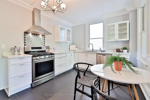 Photo 1 at 234 Seaton Street, Moss Park, Toronto