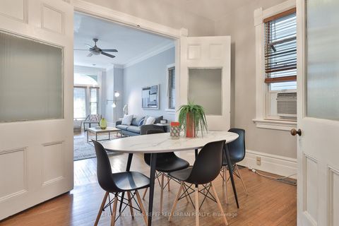 Photo 6 at 234 Seaton Street, Moss Park, Toronto
