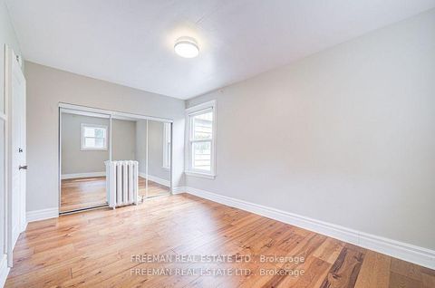 Photo 17 at 555 Markham Street, Little Italy, Toronto Photo 17 at 555 Markham Street, Little Italy, Toronto