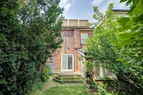 Photo 28 at 555 Markham Street, Little Italy, Toronto
