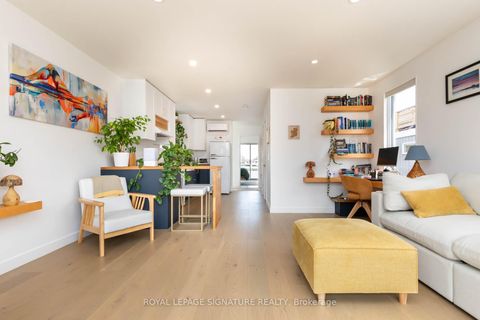 Photo 3 at E-65 - 7 Brimley Road S, Cliffcrest, Toronto