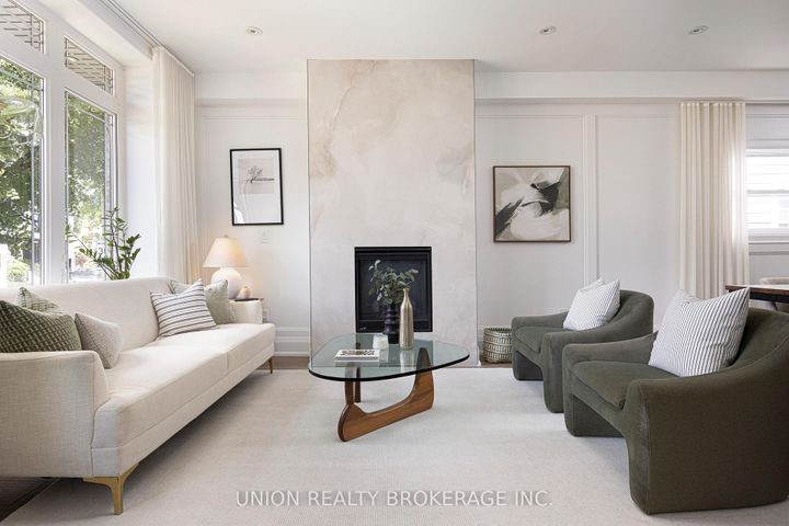 Photo 1 at 33 Hunt Club Drive, Cliffside, Toronto