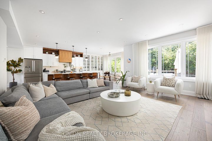 Photo 9 at 33 Hunt Club Drive, Cliffside, Toronto