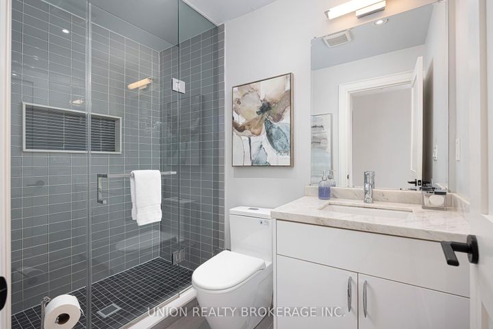 Photo 17 at 33 Hunt Club Drive, Cliffside, Toronto
