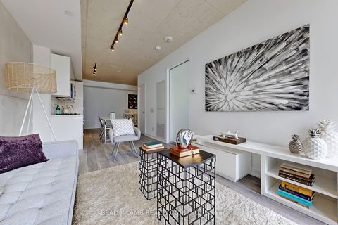 Photo 5 at 305 - 55 Ontario Street, Moss Park, Toronto Photo 5 at 305 - 55 Ontario Street, Moss Park, Toronto