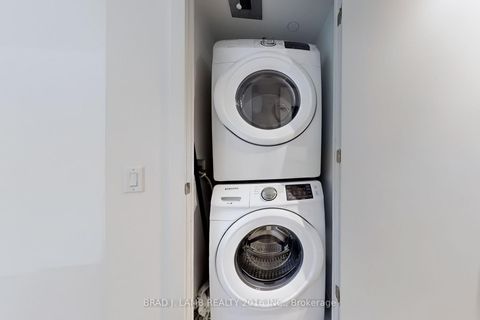 Photo 20 at 305 - 55 Ontario Street, Moss Park, Toronto Photo 20 at 305 - 55 Ontario Street, Moss Park, Toronto