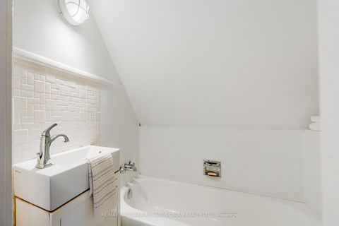 Photo 24 at 78 Wheeler Avenue, The Beaches, Toronto