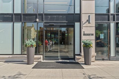 Photo 1 at 412 - 1 Belsize Drive, Mount Pleasant West, Toronto