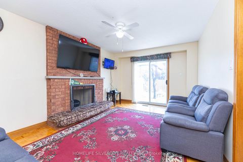 Photo 20 at 144 Jackman Crescent, West Woodbridge, Vaughan