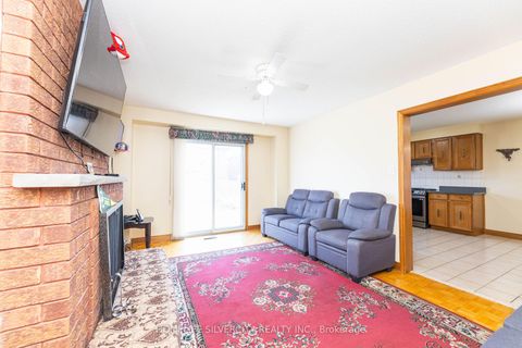 Photo 21 at 144 Jackman Crescent, West Woodbridge, Vaughan