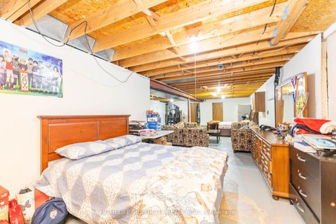 Photo 42 at 144 Jackman Crescent, West Woodbridge, Vaughan