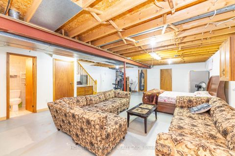 Photo 44 at 144 Jackman Crescent, West Woodbridge, Vaughan
