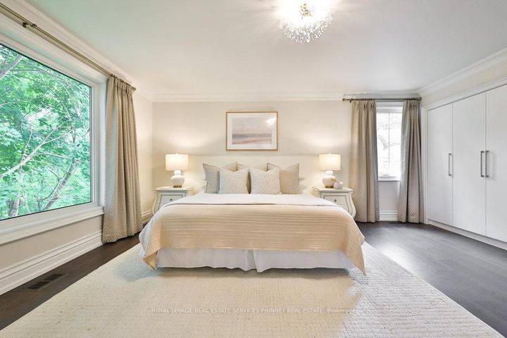 Photo 21 at 1033 Wenleigh Court, Lorne Park, Mississauga