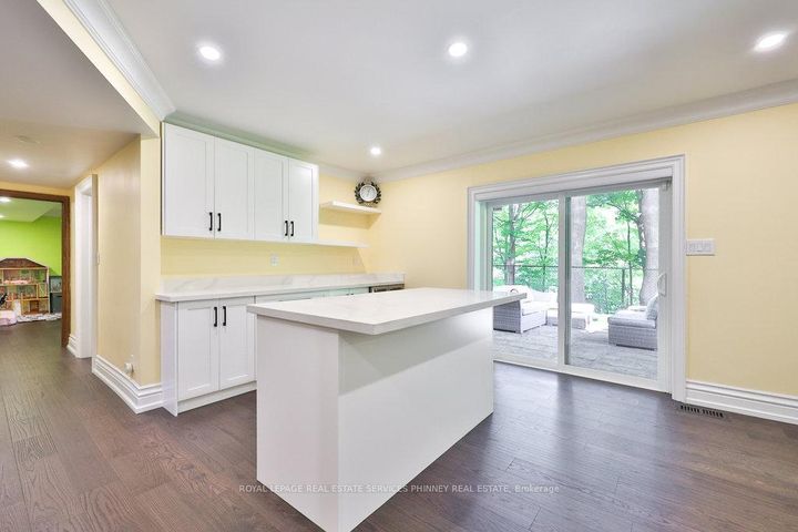 Photo 36 at 1033 Wenleigh Court, Lorne Park, Mississauga