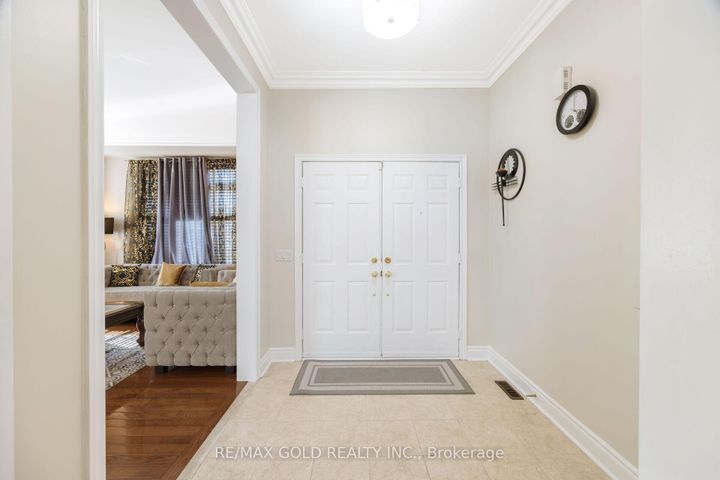 Photo 1 at 19 Eiffel Boulevard, Vales of Castlemore North, Brampton