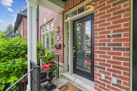 Photo 3 at 361 Roehampton Avenue, Mount Pleasant East, Toronto