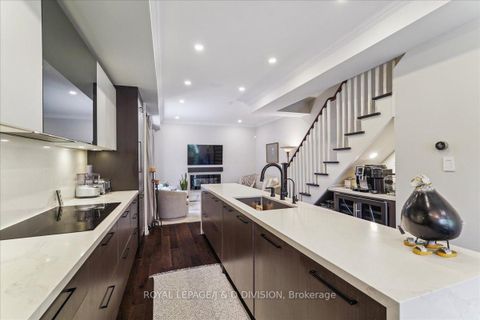 Photo 8 at 361 Roehampton Avenue, Mount Pleasant East, Toronto