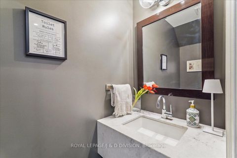 Photo 13 at 361 Roehampton Avenue, Mount Pleasant East, Toronto