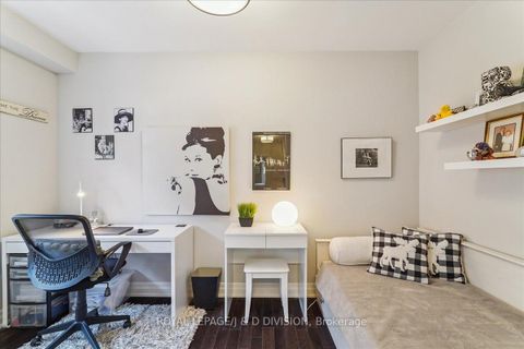 Photo 20 at 361 Roehampton Avenue, Mount Pleasant East, Toronto