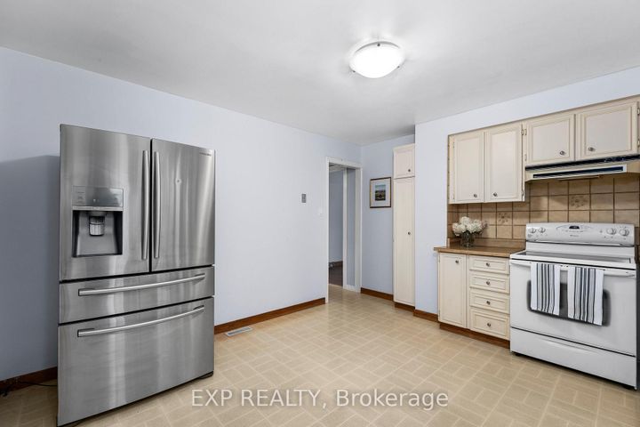 Photo 9 at 56 Manning Crescent, College Manor, Newmarket
