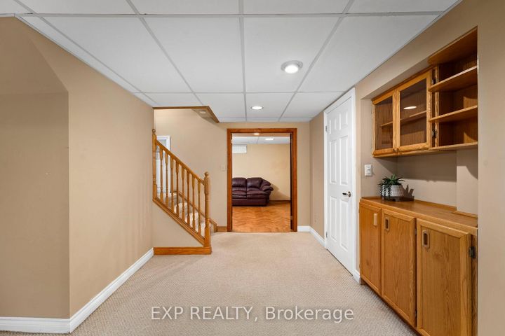 Photo 29 at 56 Manning Crescent, College Manor, Newmarket