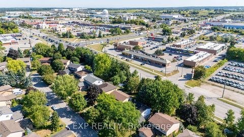 Photo 41 at 56 Manning Crescent, College Manor, Newmarket