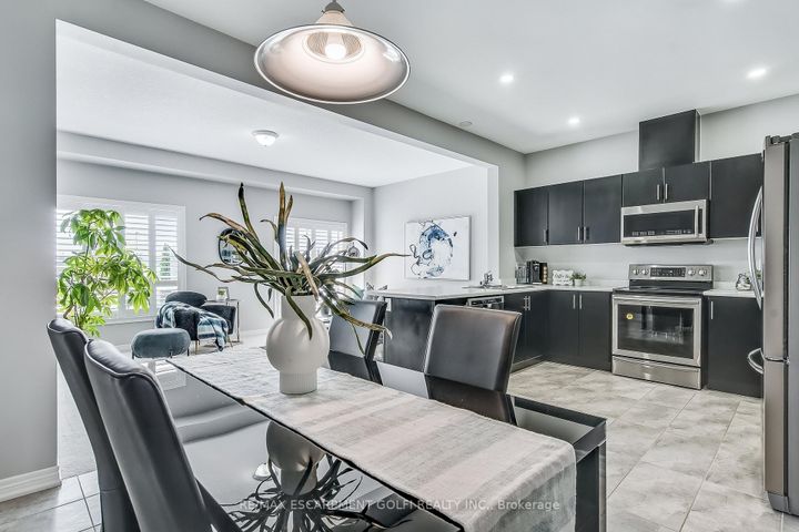 Photo 12 at 163 Lormont Boulevard, Stoney Creek, Hamilton
