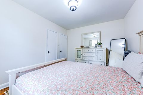 Photo 16 at 3987 Bloor Street W, City Centre West, Toronto