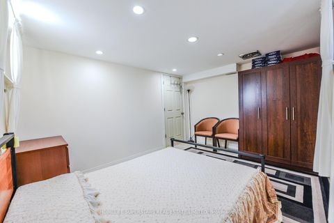 Photo 42 at 3987 Bloor Street W, City Centre West, Toronto