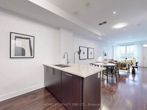 Photo 11 at TH 50 - 220 Brandon Avenue, Junction, Toronto