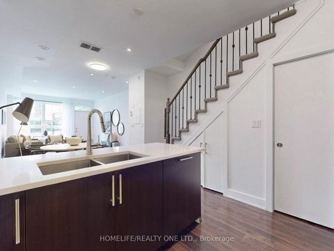 Photo 12 at TH 50 - 220 Brandon Avenue, Junction, Toronto