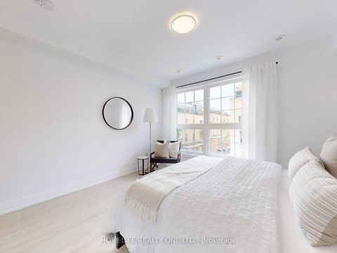 Photo 23 at TH 50 - 220 Brandon Avenue, Junction, Toronto
