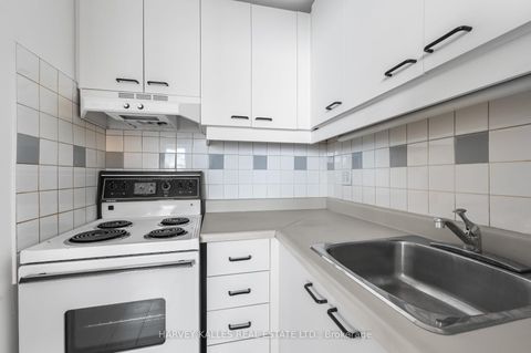 Photo 15 at 706 - 78 Warren Road, Casa Loma, Toronto