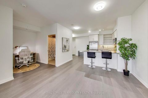 Photo 9 at 1101 - 65 Oneida Crescent, Langstaff, Richmond Hill