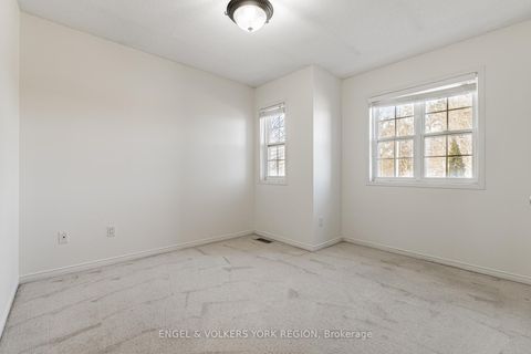 Photo 34 at 130 Old Colony Road, Oak Ridges Lake Wilcox, Richmond Hill