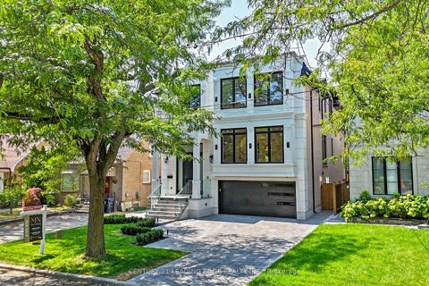 Photo 1 at 22 KING HIGH Avenue, Clanton Park, Toronto