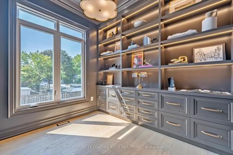 Photo 10 at 22 KING HIGH Avenue, Clanton Park, Toronto