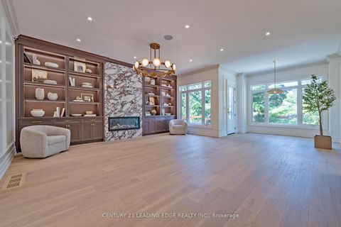Photo 17 at 22 KING HIGH Avenue, Clanton Park, Toronto