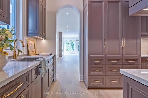Photo 21 at 22 KING HIGH Avenue, Clanton Park, Toronto