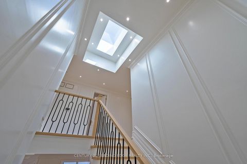 Photo 24 at 22 KING HIGH Avenue, Clanton Park, Toronto