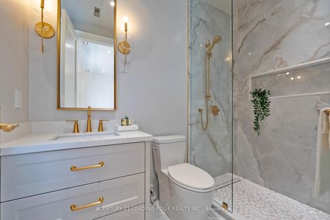 Photo 32 at 22 KING HIGH Avenue, Clanton Park, Toronto