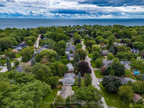 Photo 1 at 139 Walby Drive, SW Southwest, Oakville