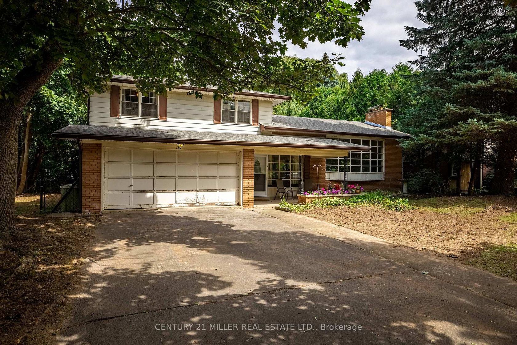 139 Walby Drive, SW Southwest, Oakville 