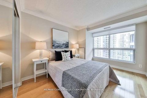 Photo 8 at 912 - 2111 Lake Shore Boulevard W, Mimico, Toronto