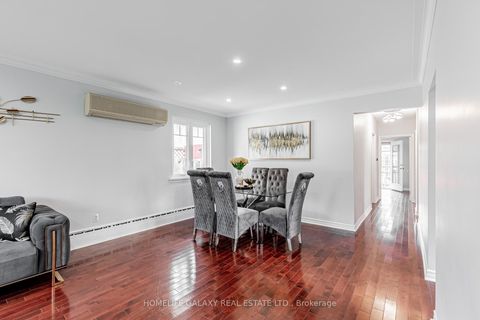 Photo 8 at 43 Larkhall Avenue, Bendale, Toronto