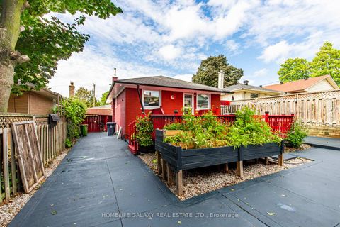 Photo 35 at 43 Larkhall Avenue, Bendale, Toronto