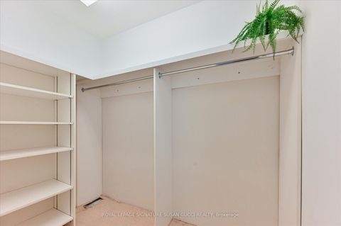 Photo 12 at 44 Crewe Avenue, Lumsden, Toronto
