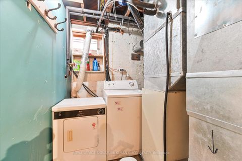 Photo 22 at 44 Crewe Avenue, Lumsden, Toronto