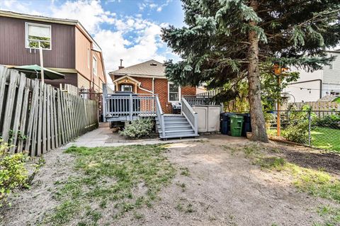 Photo 26 at 44 Crewe Avenue, Lumsden, Toronto